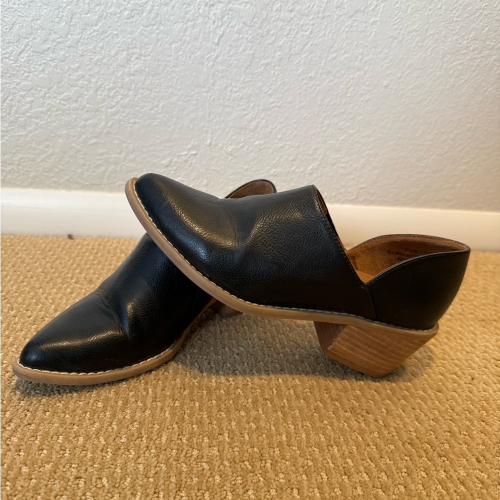 Black Leather Women's Ankle Boots